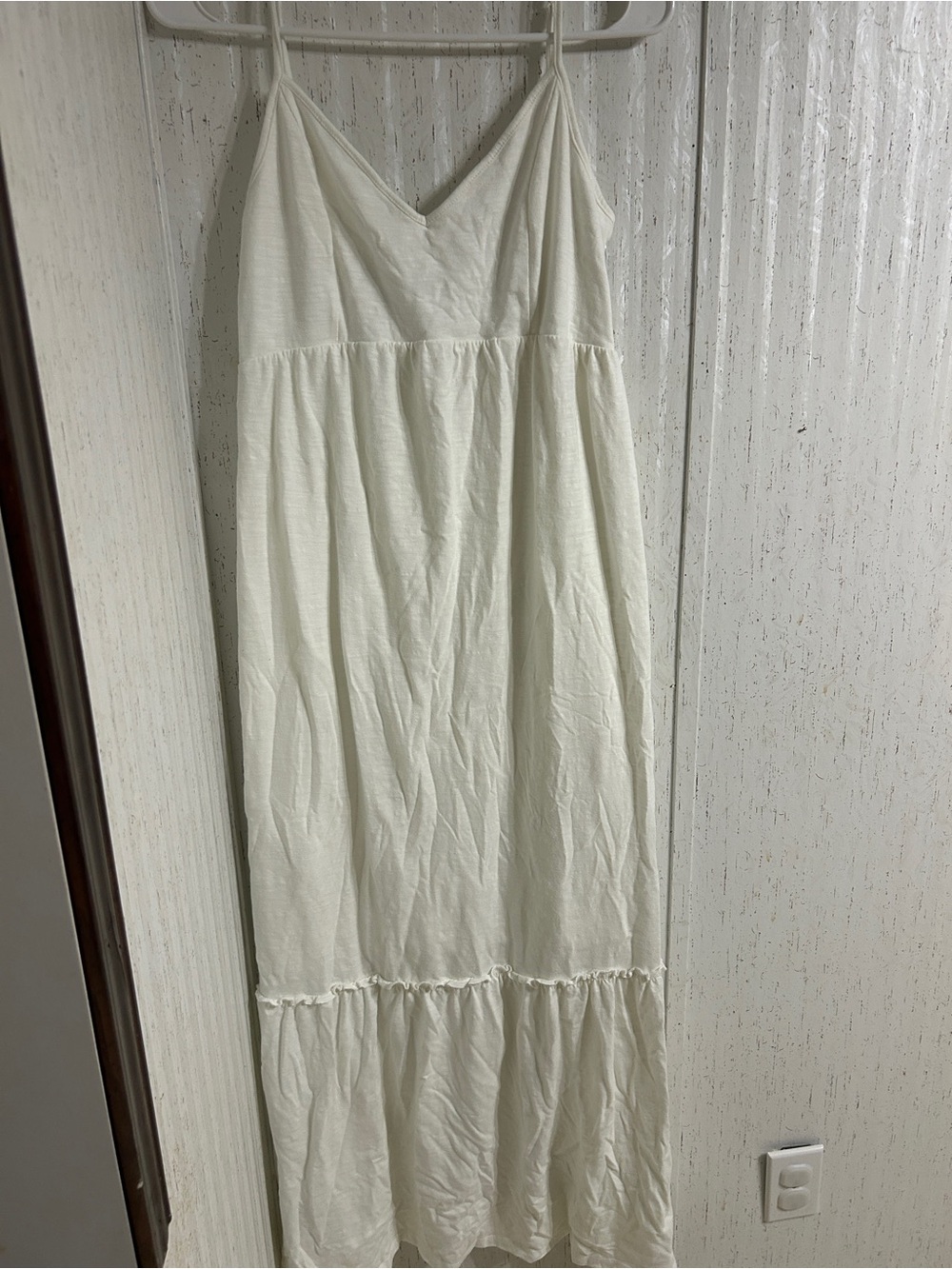 SO White Spaghetti-Strap Maxi Dress